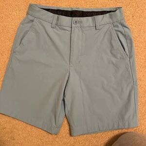 Vineyard vines men’s performance 28 light blue stretch shorts golf church dress